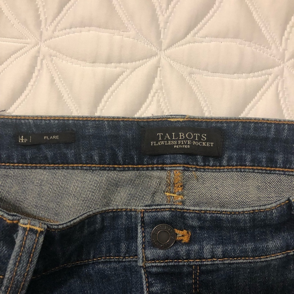 Jeans - Picture 3 of 4